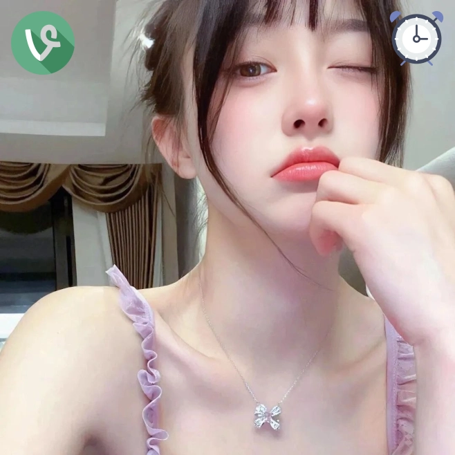 何女士